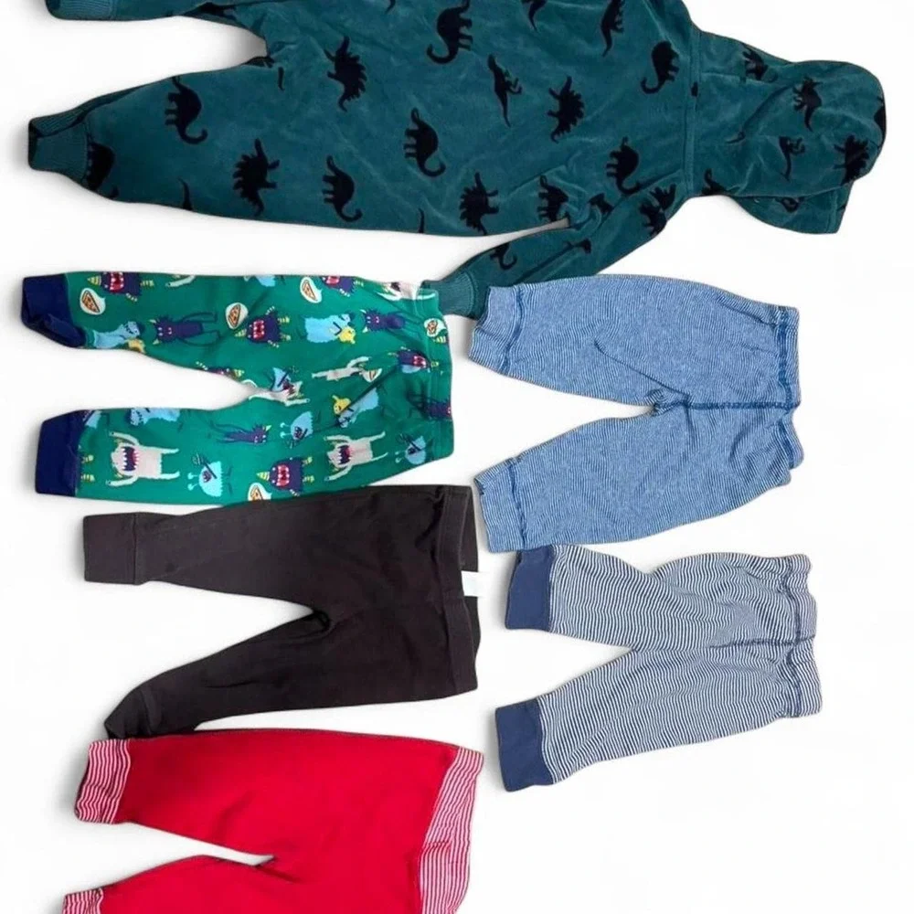 11 piece Baby boy carters bundle size 9m